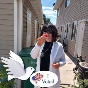 Meet your Posher, Shelly